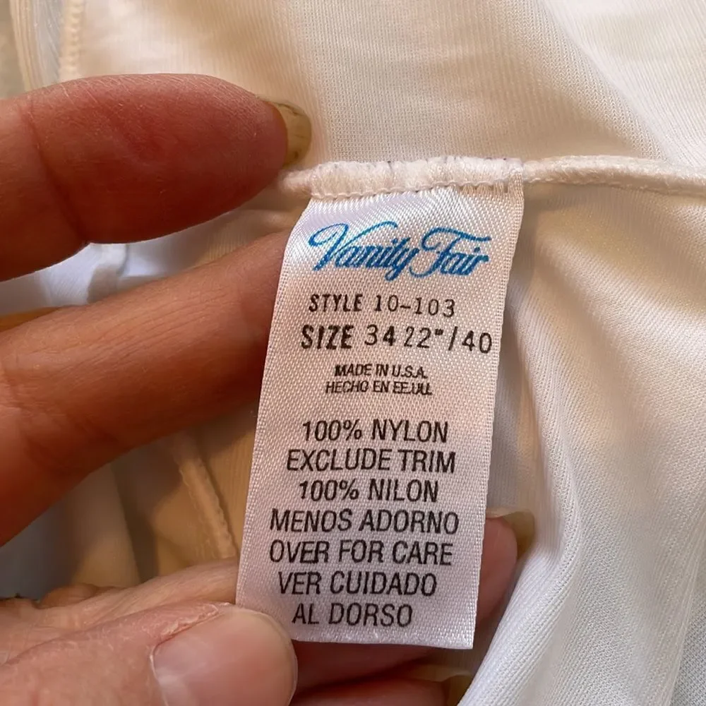 Vtg Vanity Fair white full slip with lace details - Picture 6 of 7